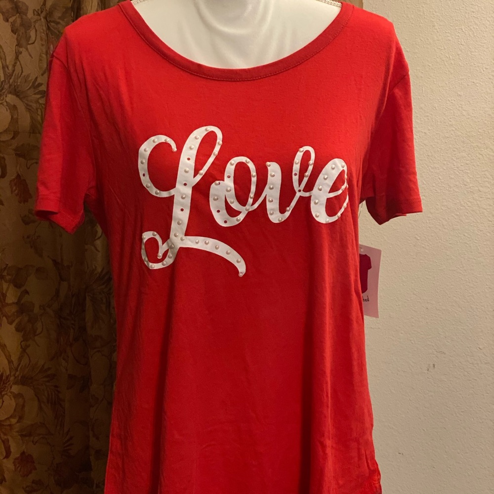 Bobbie Brooks love shirt . Brand news